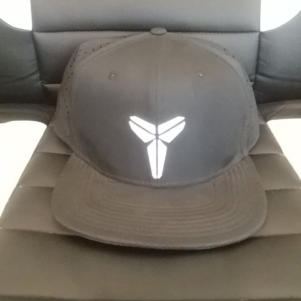 NIKE Dri-Fit Black Mamba Kobe Bryant Snapback